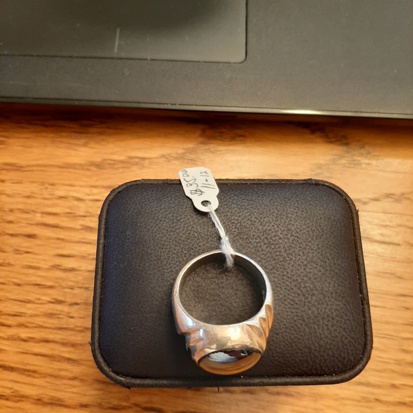 Man's  Jewelry - Picture 6 of 8